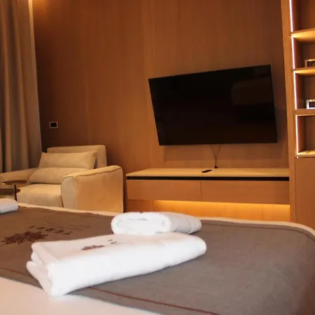 Terra Boutique 4* تيرانا