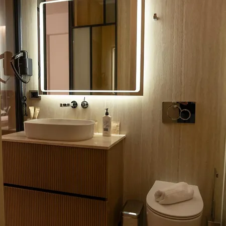 Terra Boutique 4* Tirana