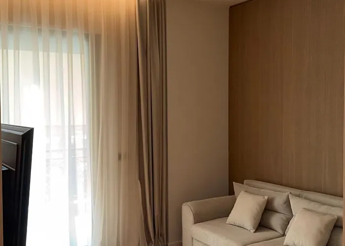 Terra Boutique تيرانا